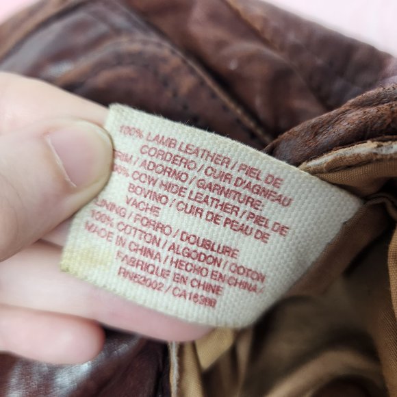 Lucky Brand Stash Brown Lamb Distressed Leather Fold Over Shoulder Hobo Bag - Picture 9 of 11